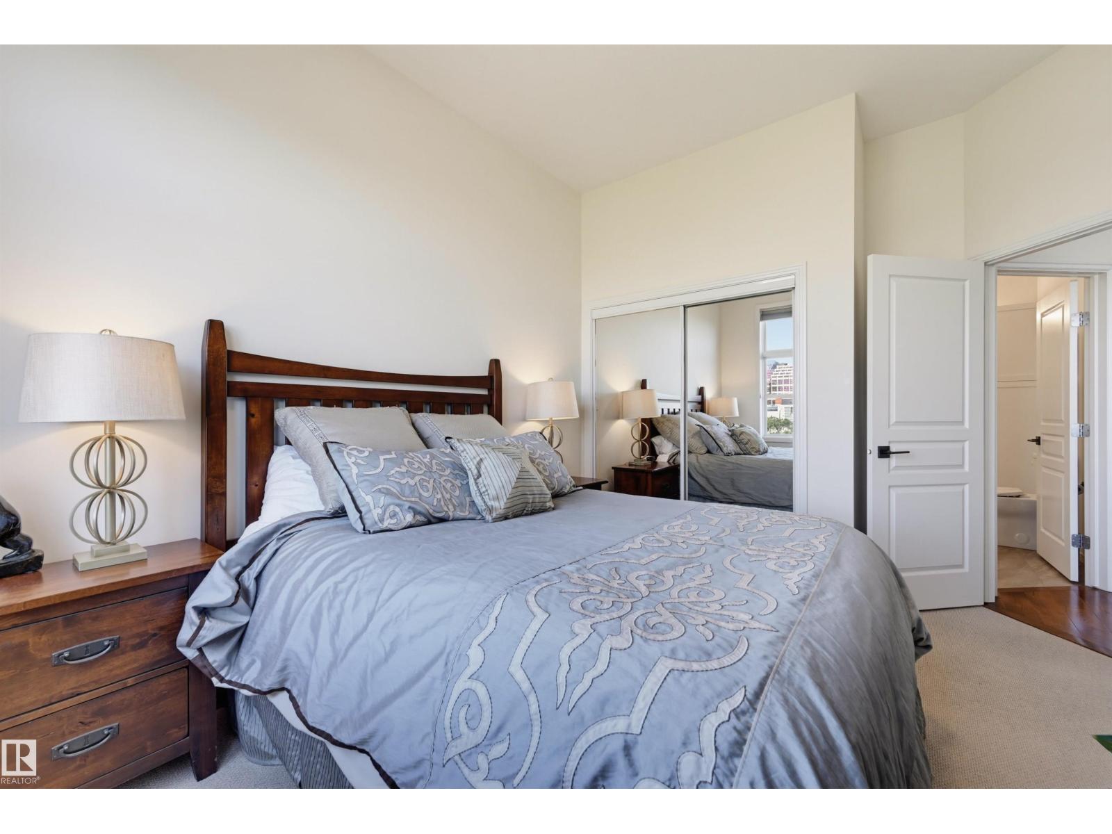 #511 9503 101 AV NW - 23