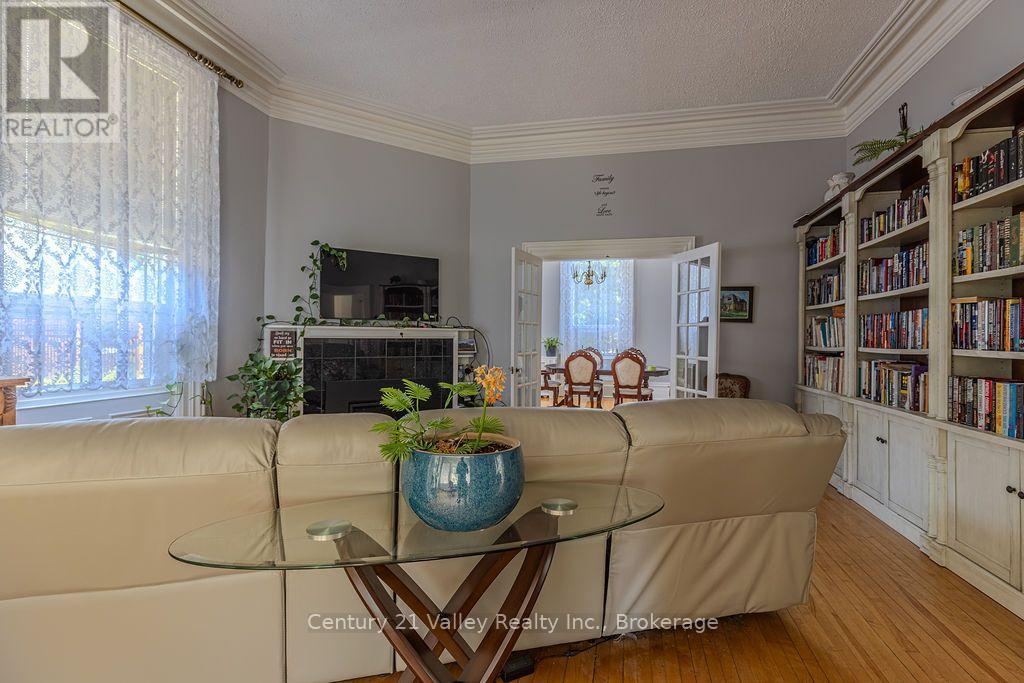311 SUPPLE STREET - 12