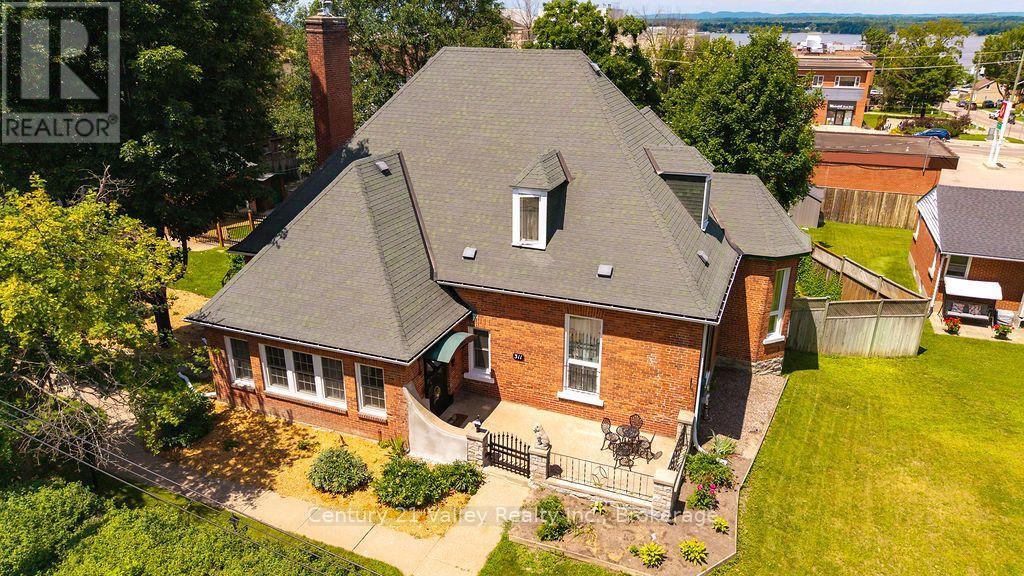 311 SUPPLE STREET - 3