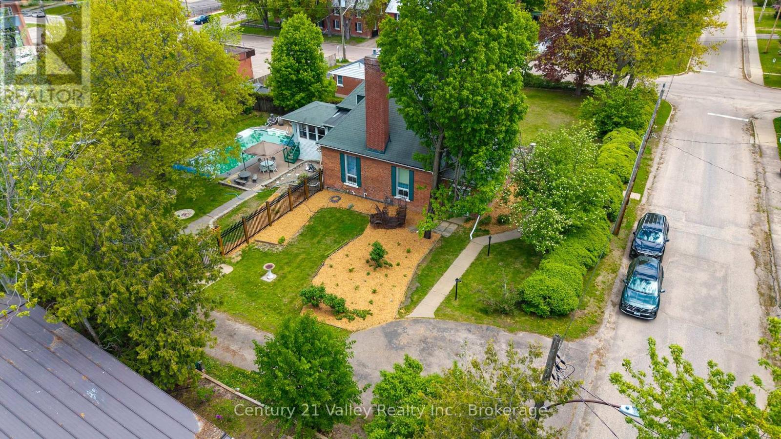 311 SUPPLE STREET - 36