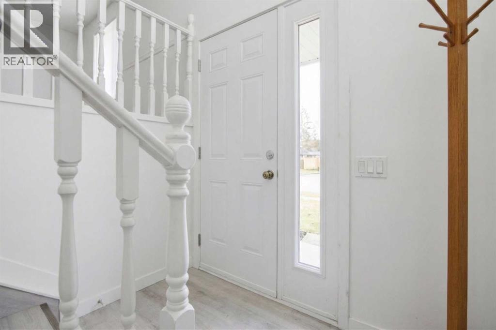 6333/6335 24 Avenue NE - 23