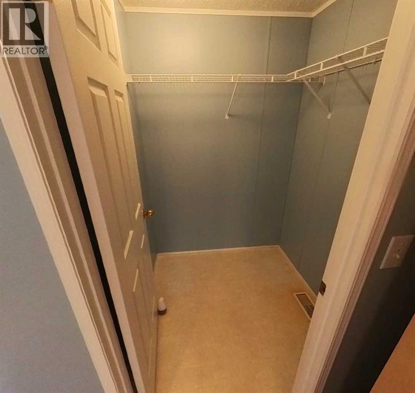 27, 5211 55 Avenue - 23