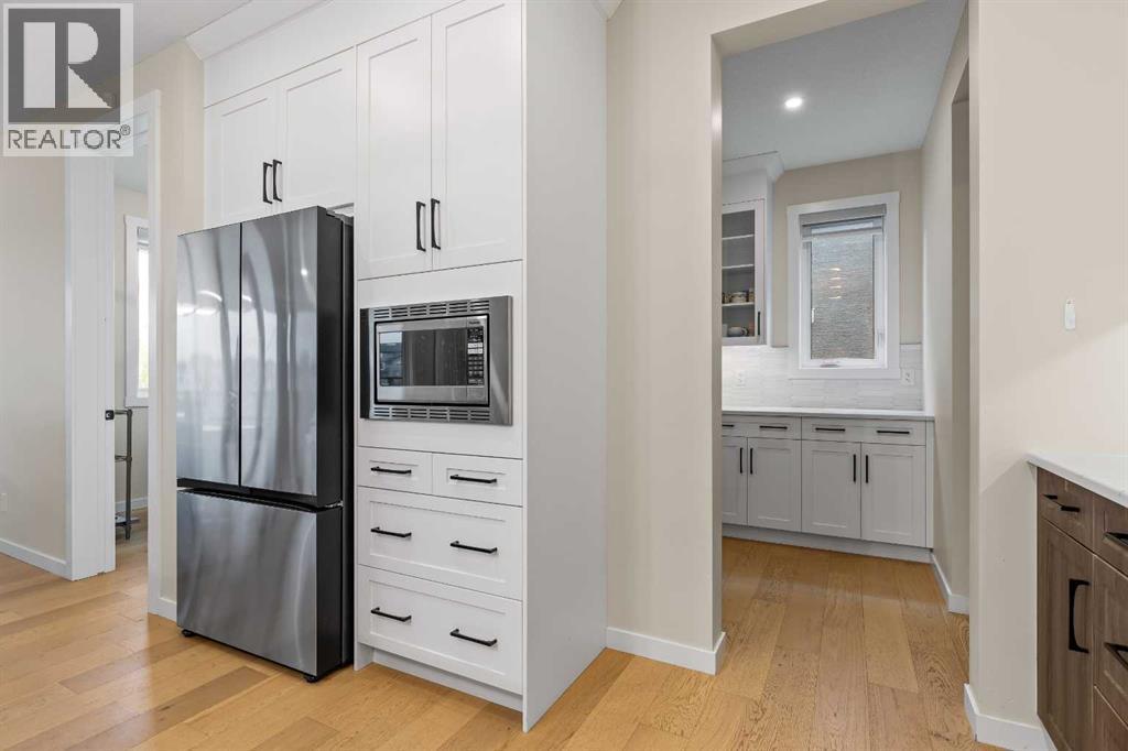 1104 Cranbrook Gardens SE - 7