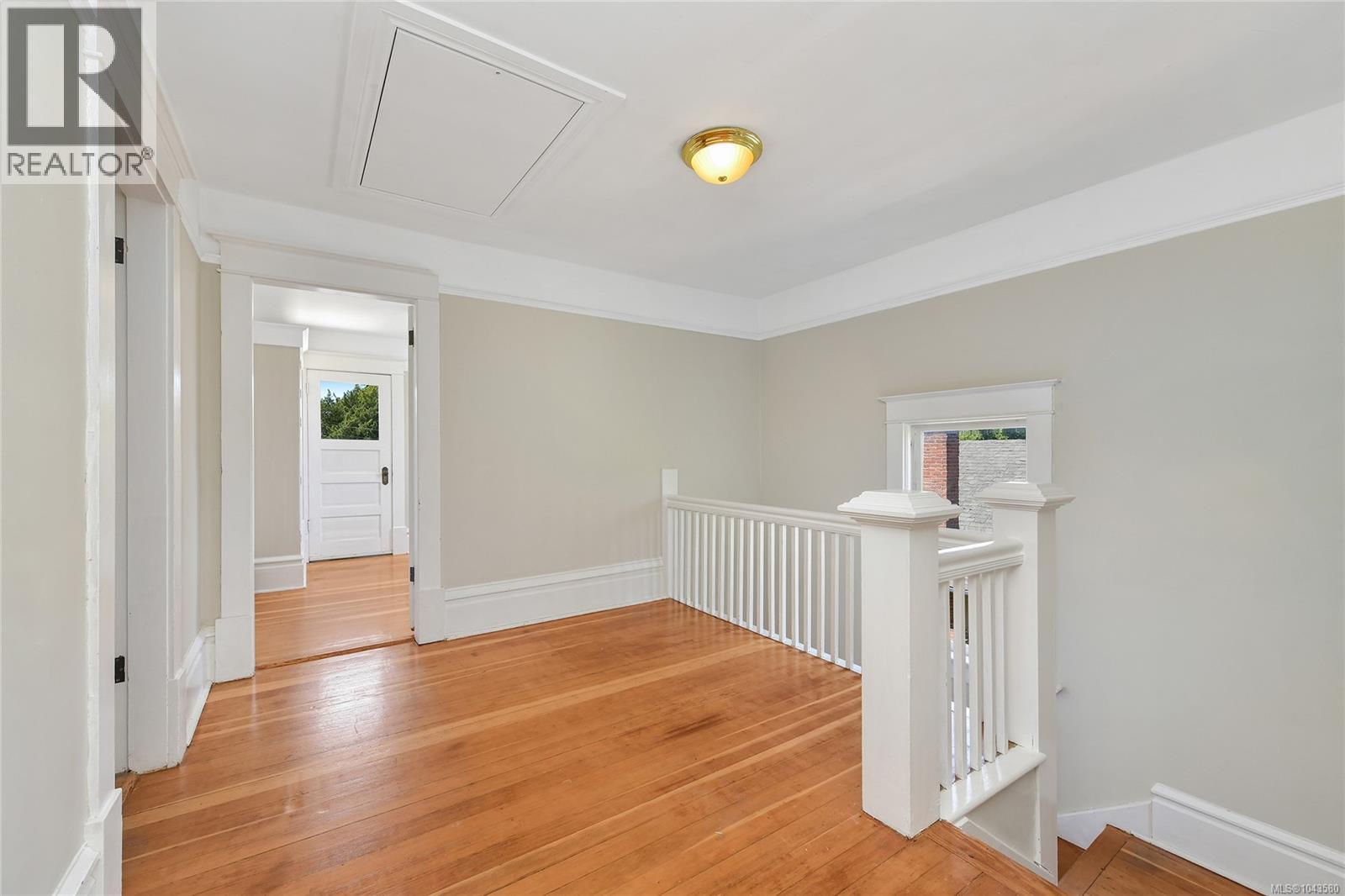 1597 Monterey Ave - 15