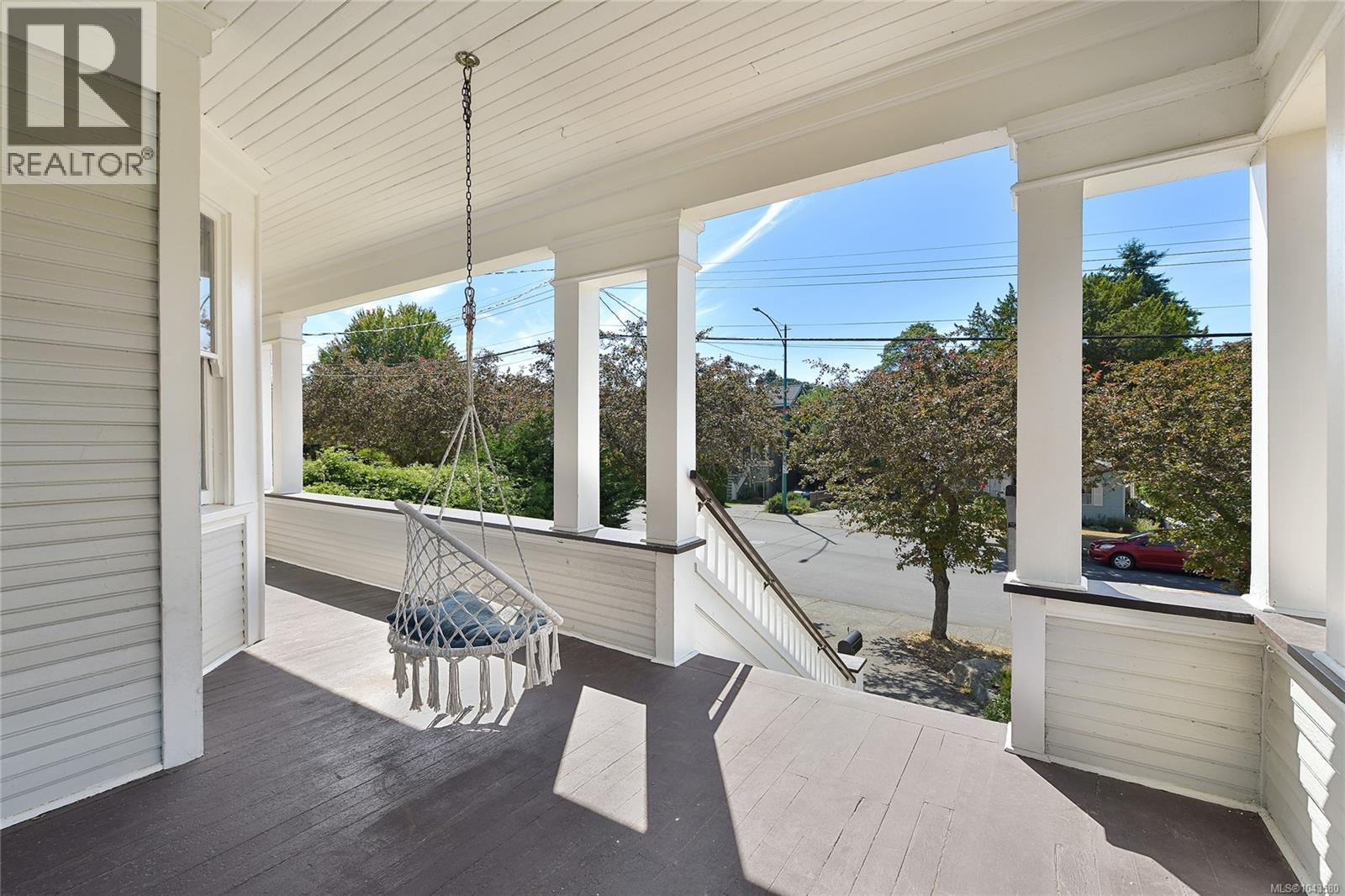 1597 Monterey Ave - 34