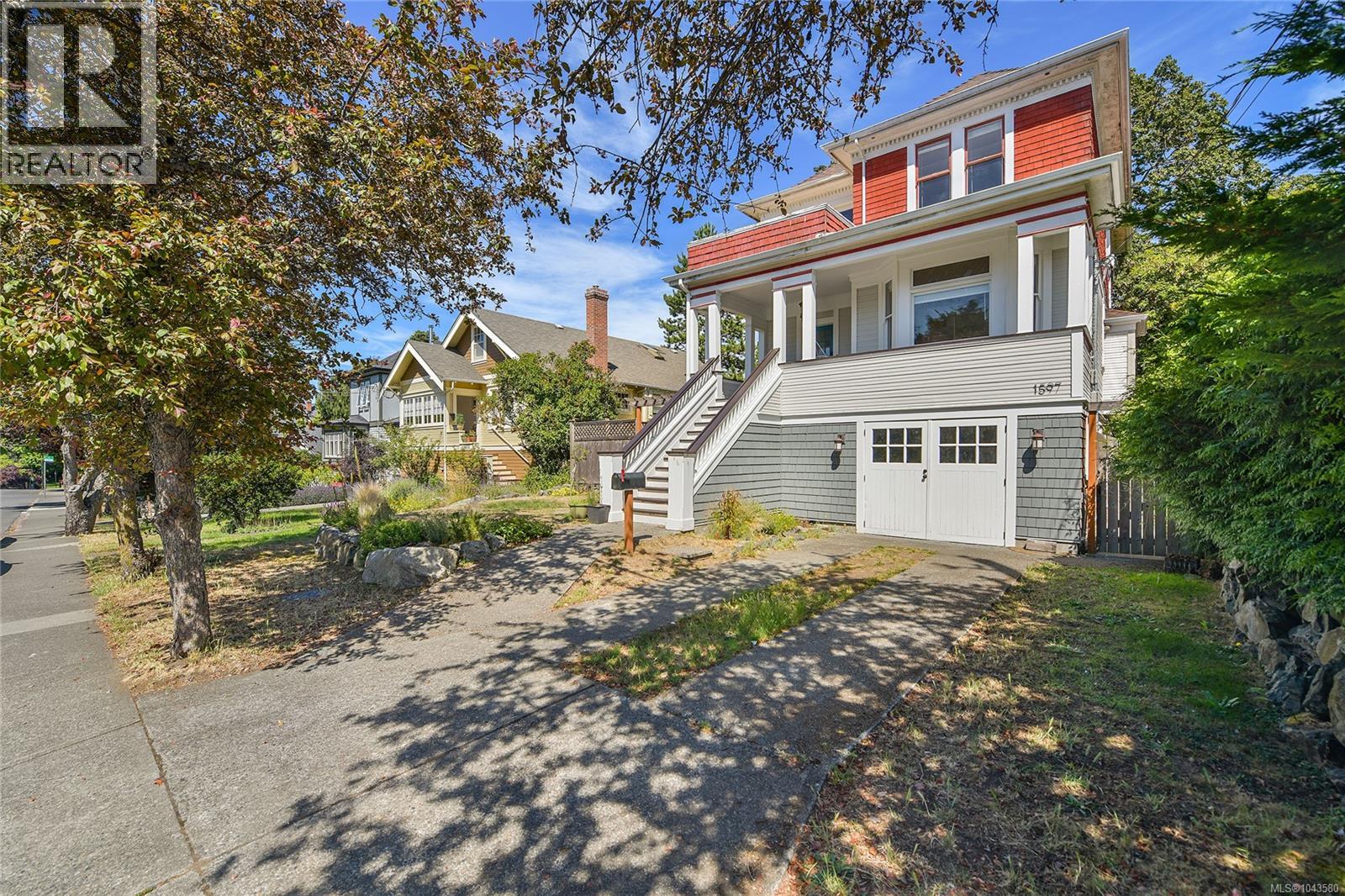 1597 Monterey Ave - 37