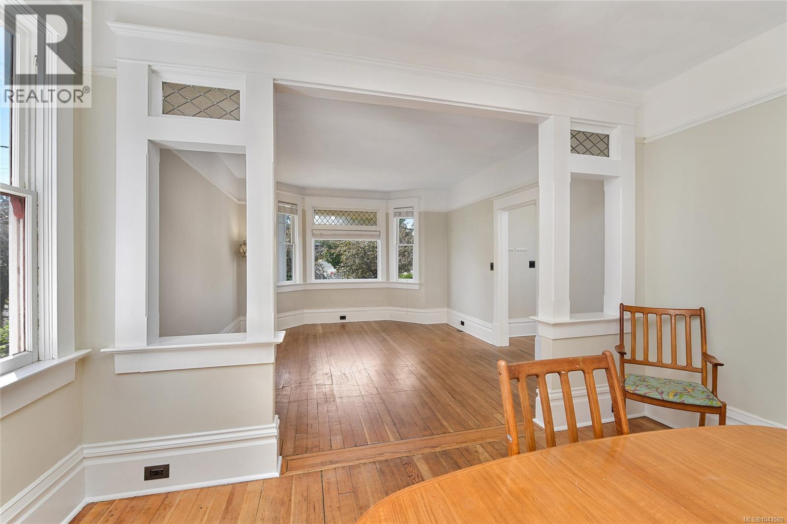 1597 Monterey Ave - 9