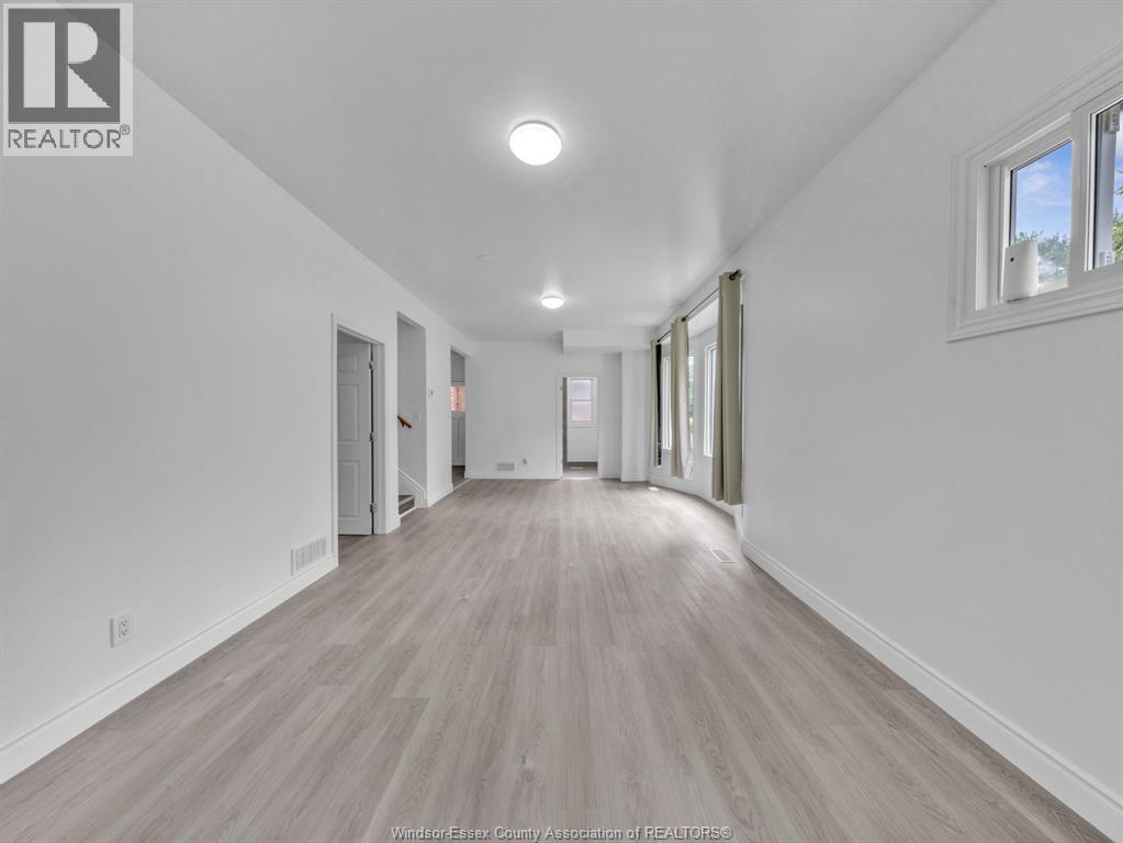 1096 HALL - 8