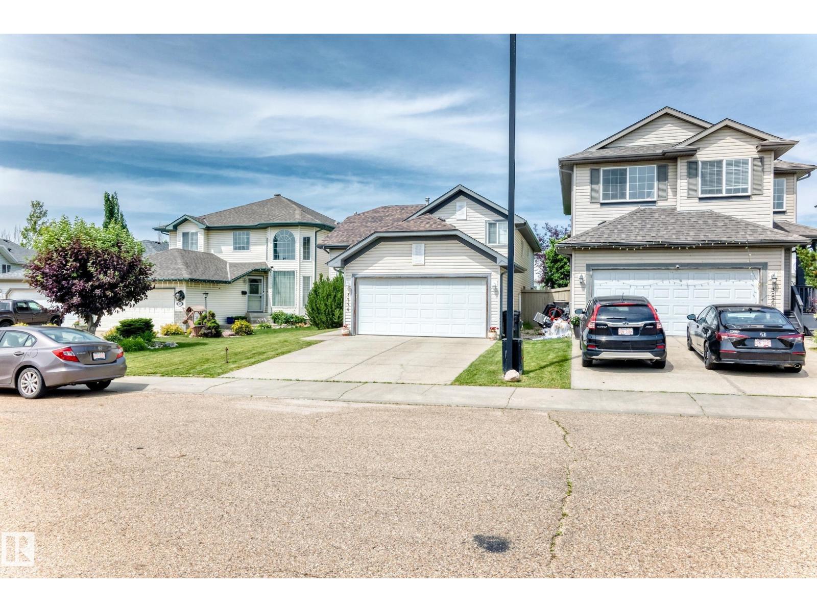 3226 30 AV NW - 55