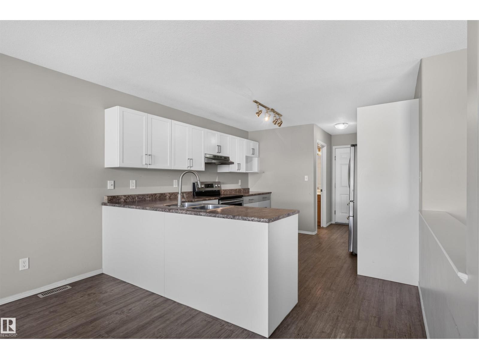 1816 36 AV NW - 14