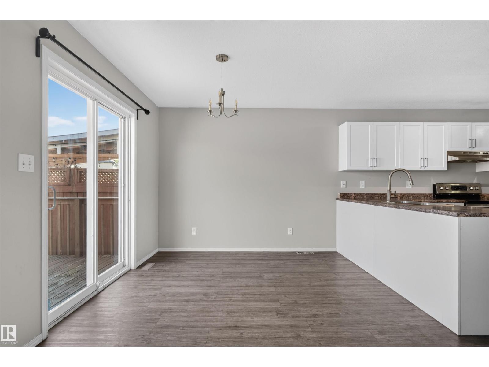 1816 36 AV NW - 10