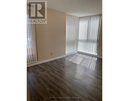 1410 - 736 Bay Street, Toronto, ON M5G2M4 Photo 7