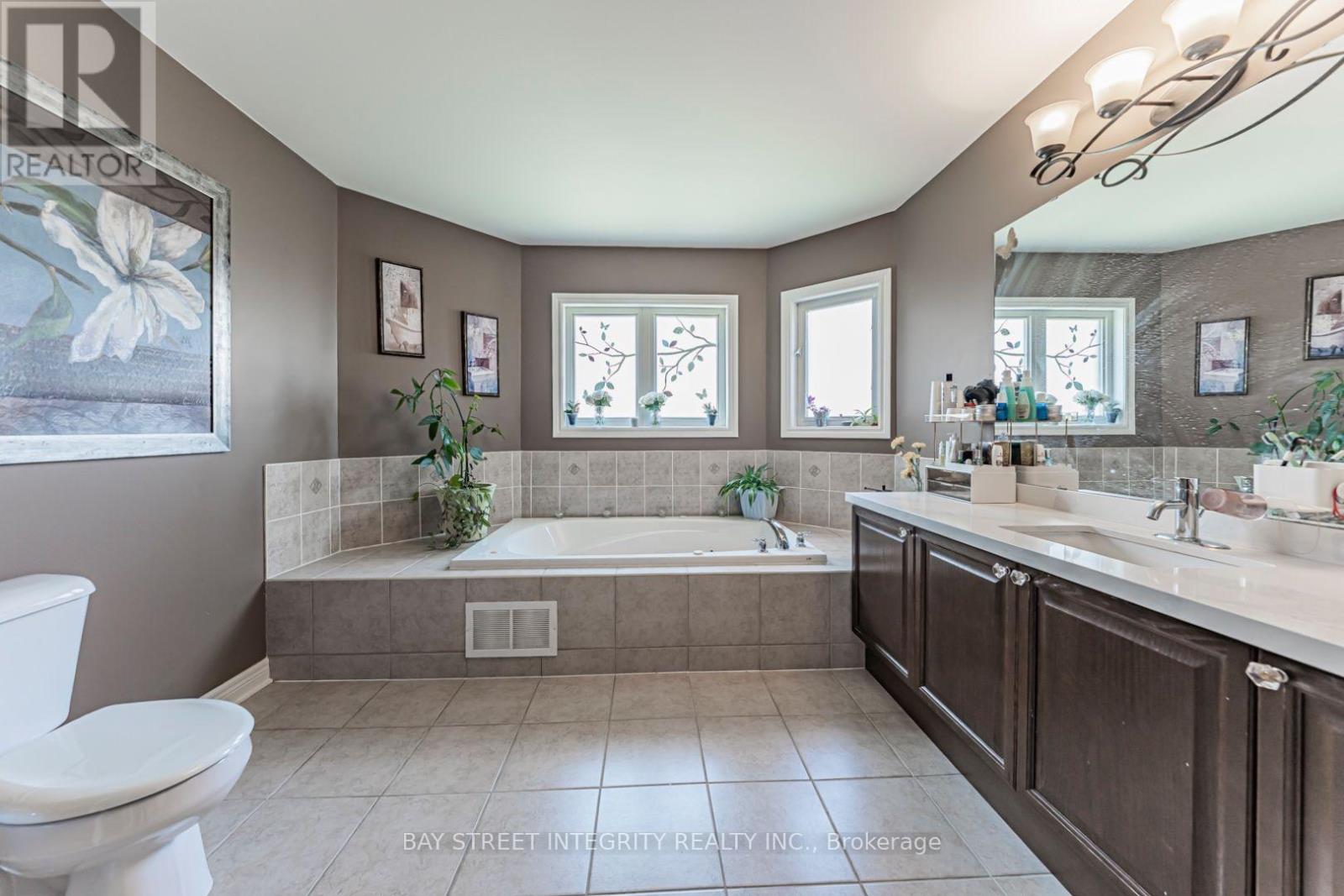 221 WOODSPRING AVENUE - 14