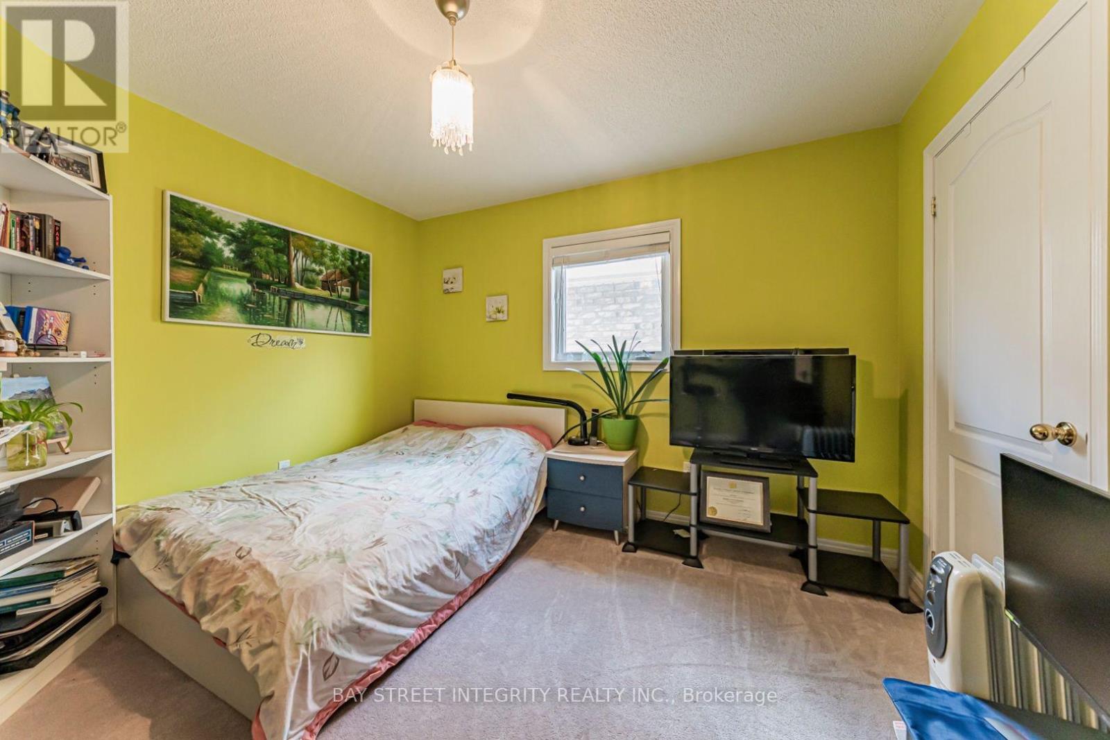 221 WOODSPRING AVENUE - 18