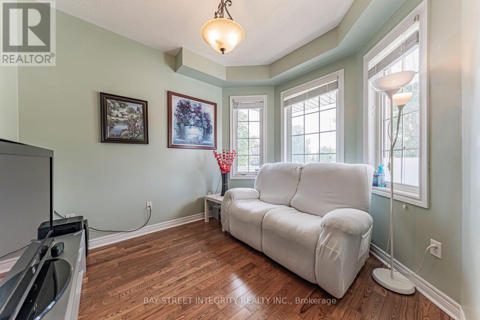 221 WOODSPRING AVENUE - 2