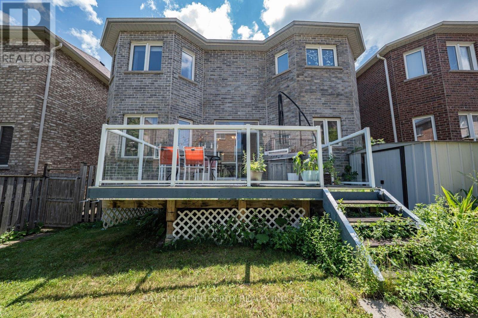 221 WOODSPRING AVENUE - 28
