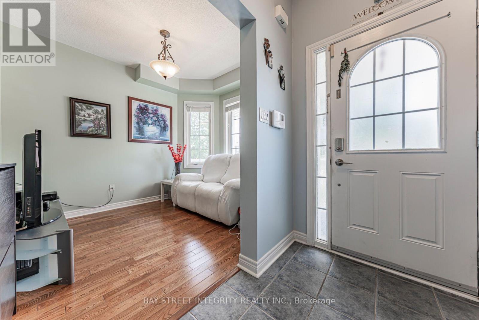 221 WOODSPRING AVENUE - 3