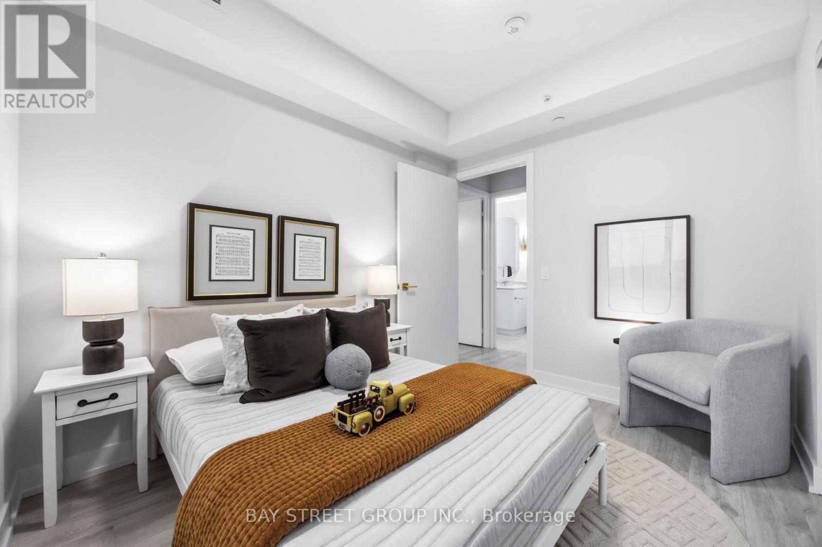 #505W 268 BUCHANAN DRIVE - Image 33