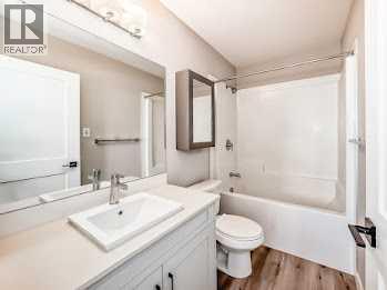 #110 30 Sage Hill Walk NW - 27