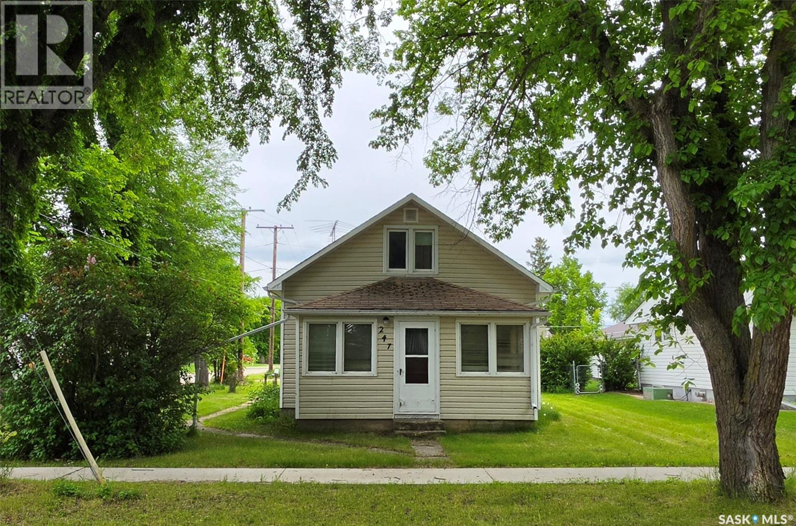 247 2nd AVENUE NE - 1