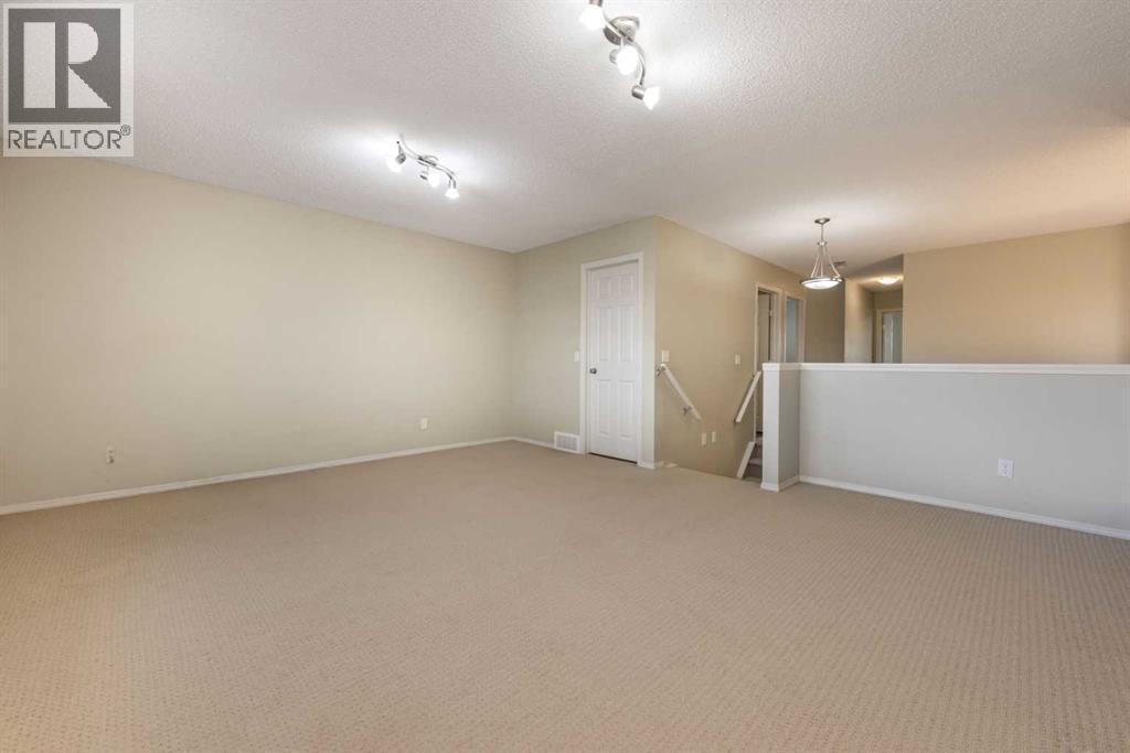 276 Taralake Terrace NE - 19