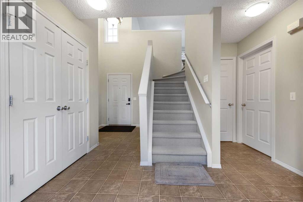 276 Taralake Terrace NE - 13