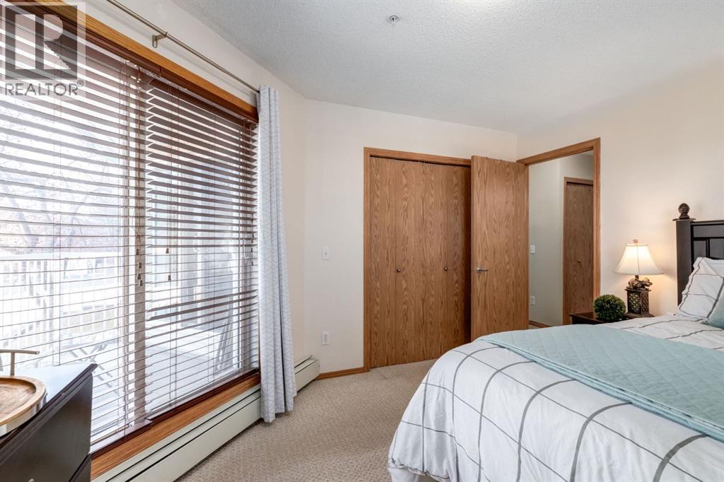 #101 11 Somervale View SW - 23