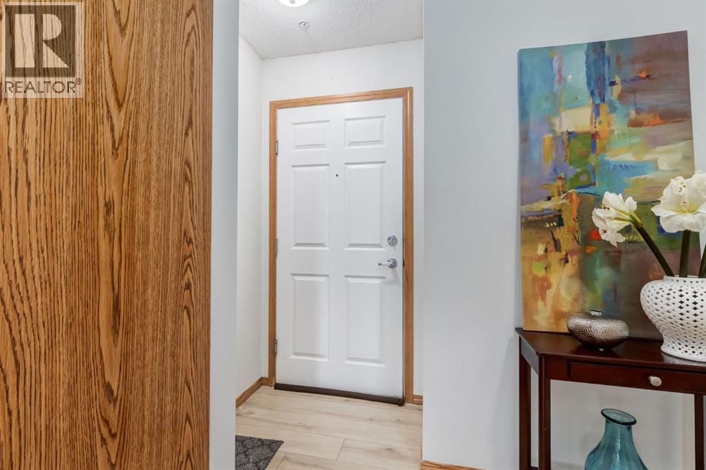 #101 11 Somervale View SW - 9
