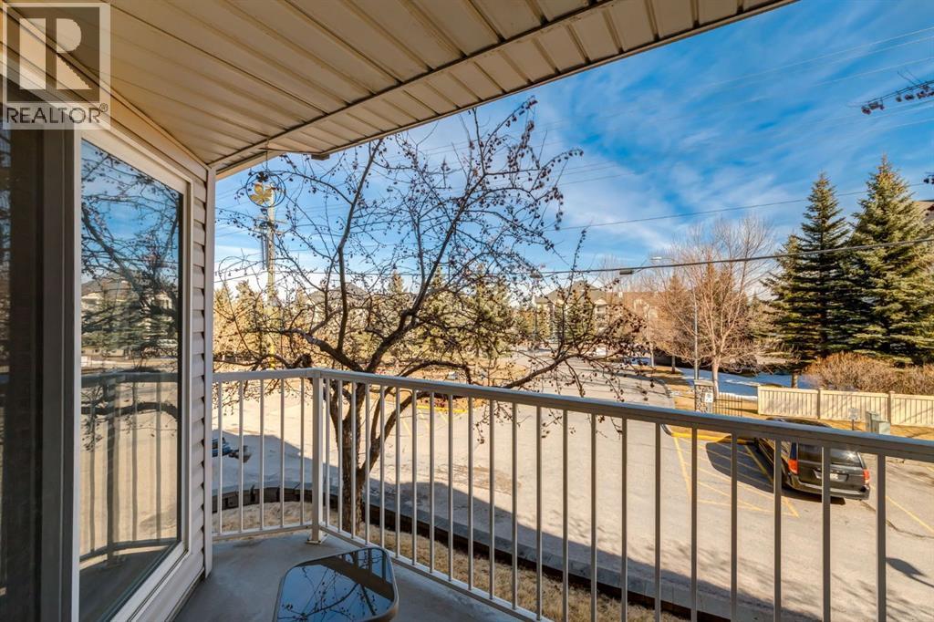 #101 11 Somervale View SW - 2