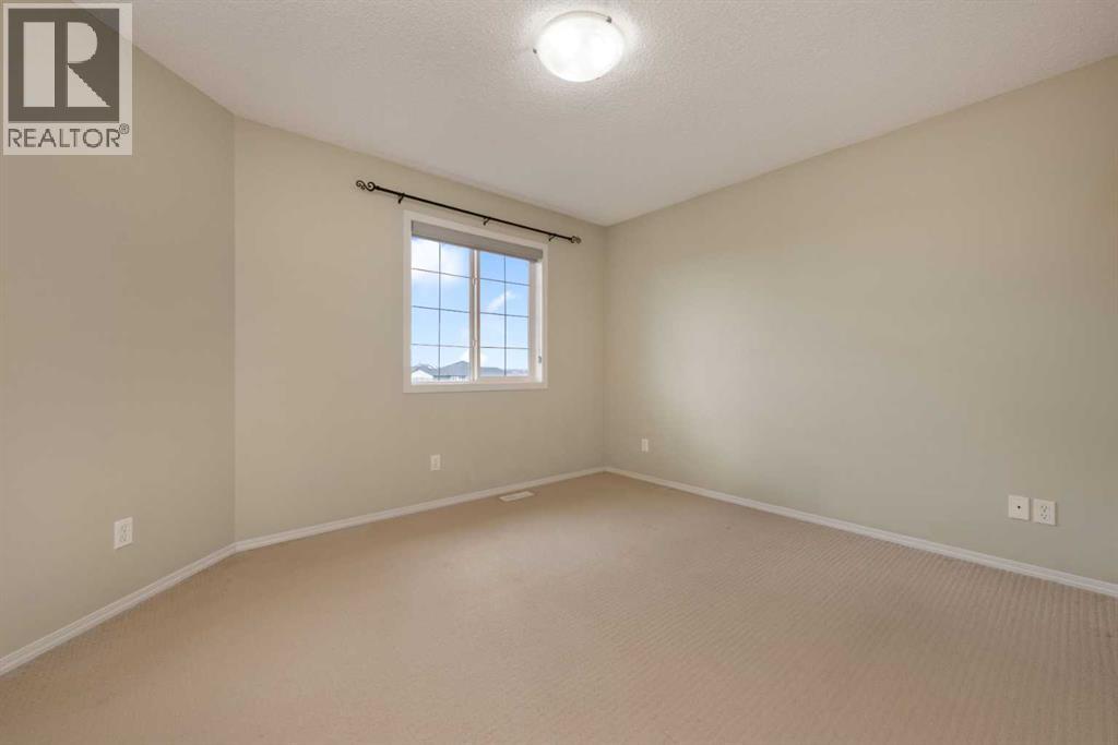 276 Taralake Terrace NE - 26