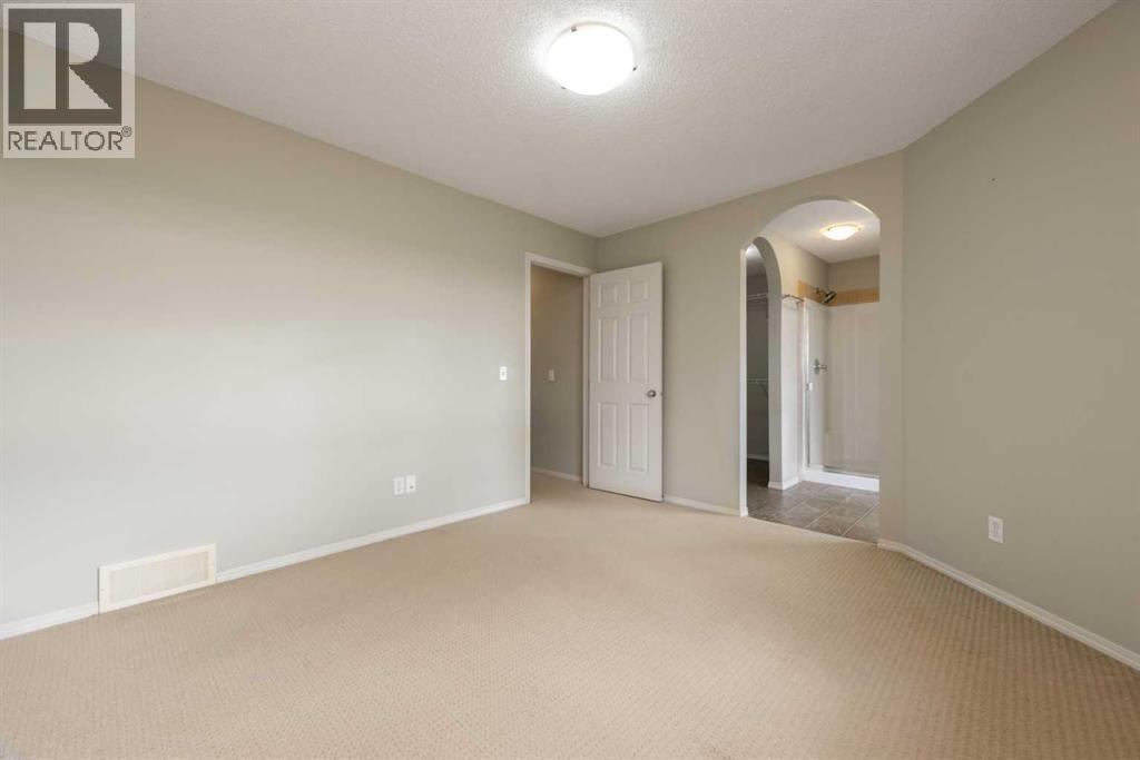 276 Taralake Terrace NE - 27