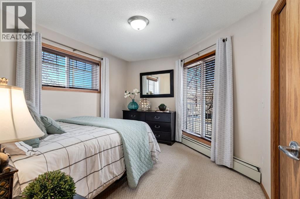 #101 11 Somervale View SW - 20