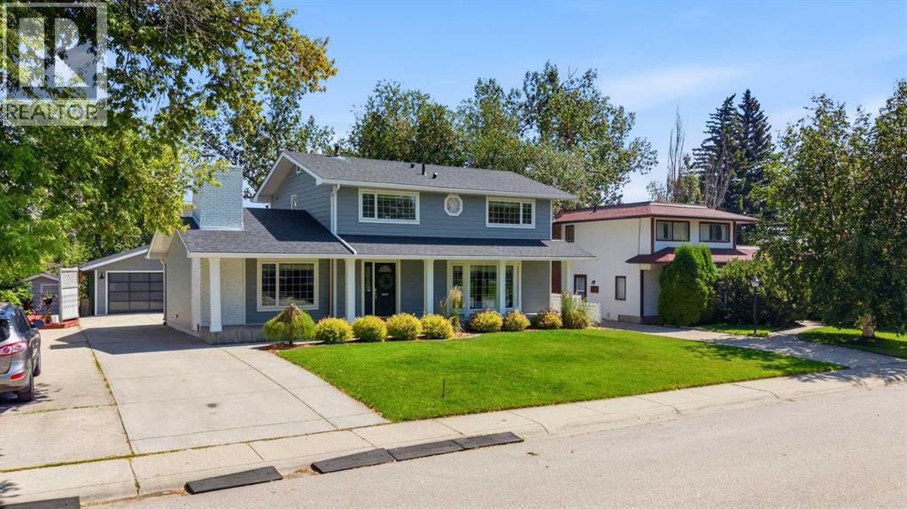 20 Mapleglade Close SE - 3