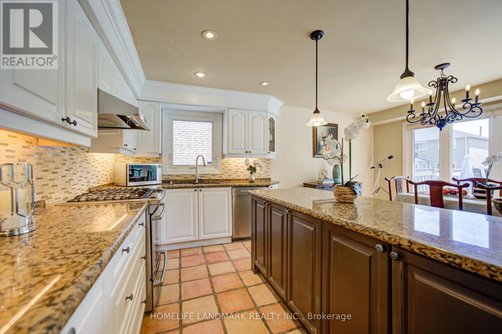 375 MANHATTAN DRIVE - 14