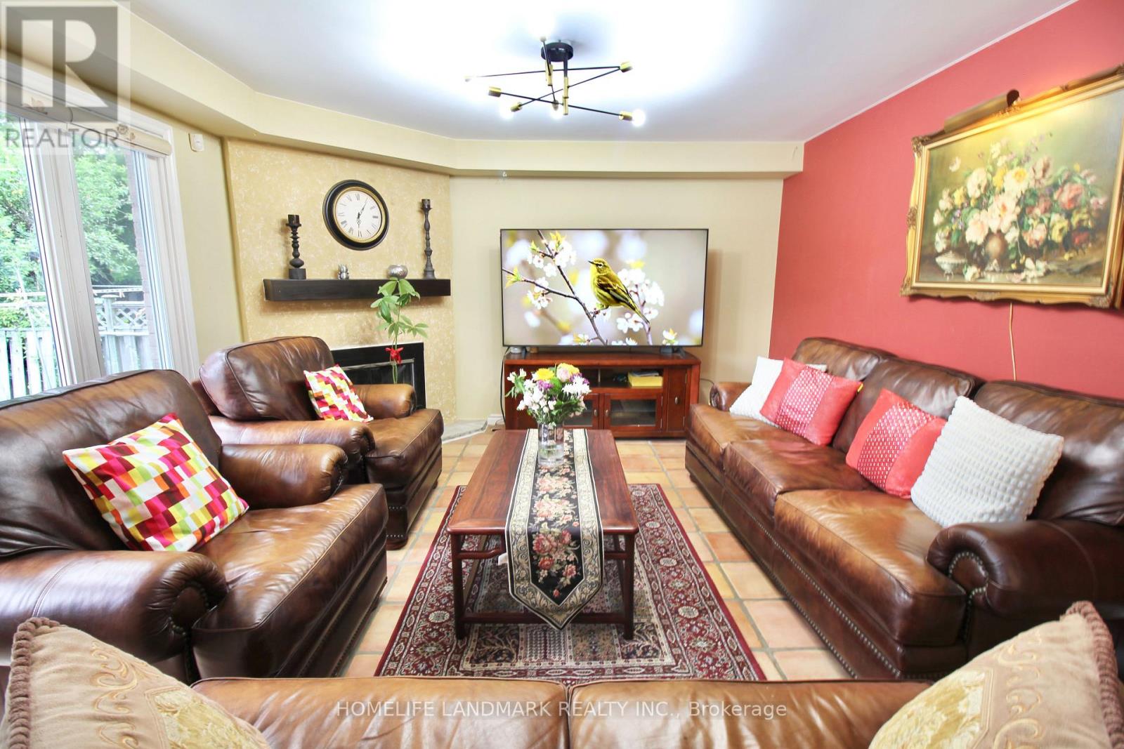 375 MANHATTAN DRIVE - 19