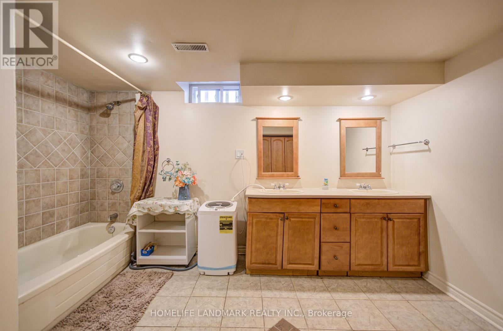 375 MANHATTAN DRIVE - 45