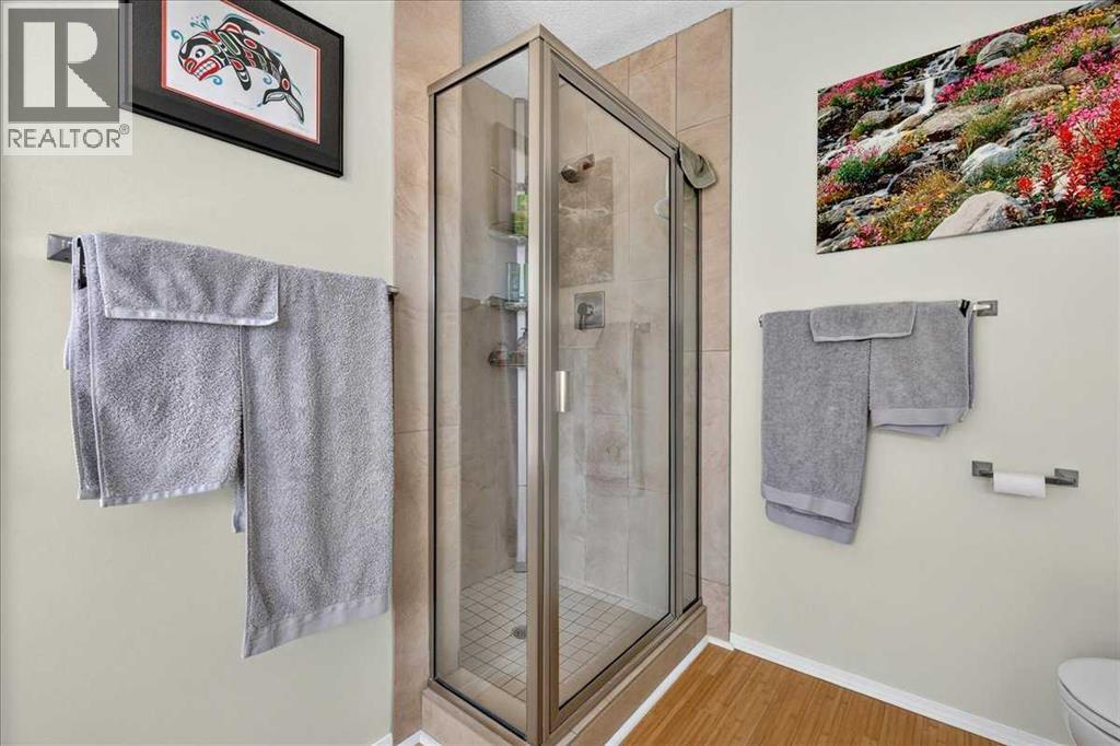 14 Hawkdale Gate NW - 30