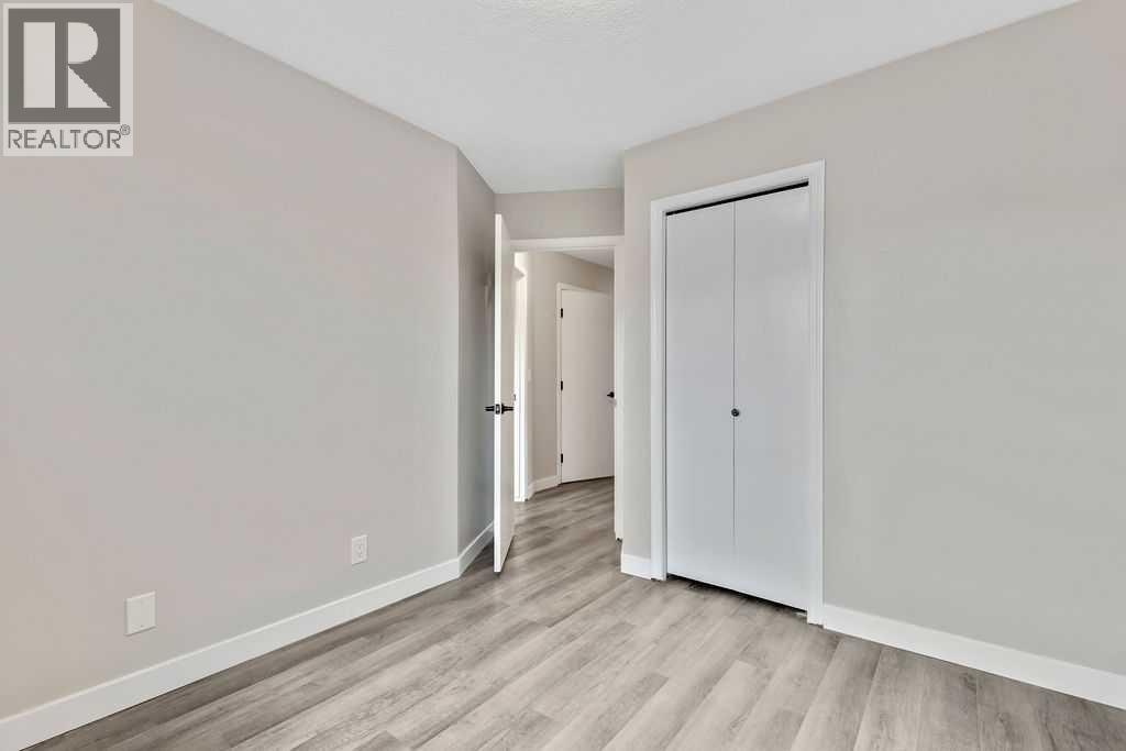 5 Templemont Road NE - 17