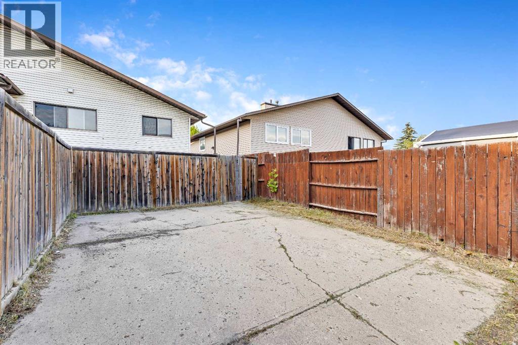 5 Templemont Road NE - 38