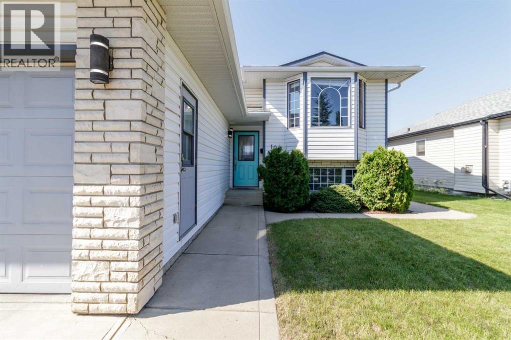 10 Kingston Drive - 3