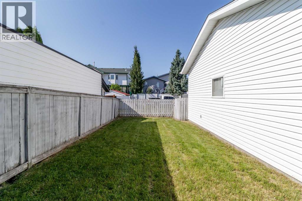 10 Kingston Drive - 30