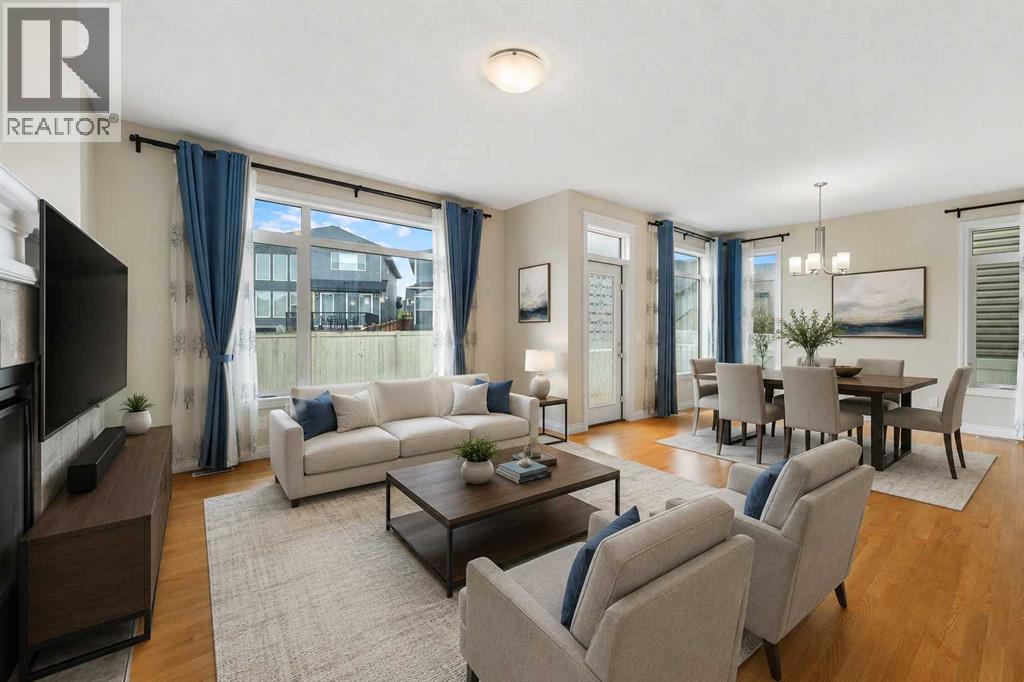 486 Silverado Boulevard SW - 1