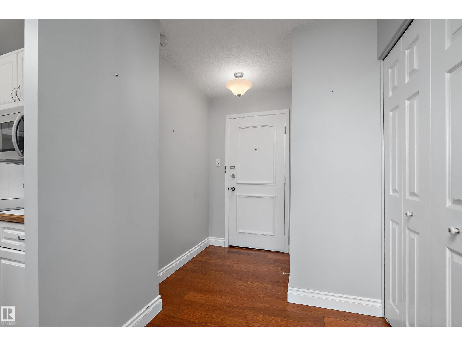 #315 5520 RIVERBEND RD NW - 4