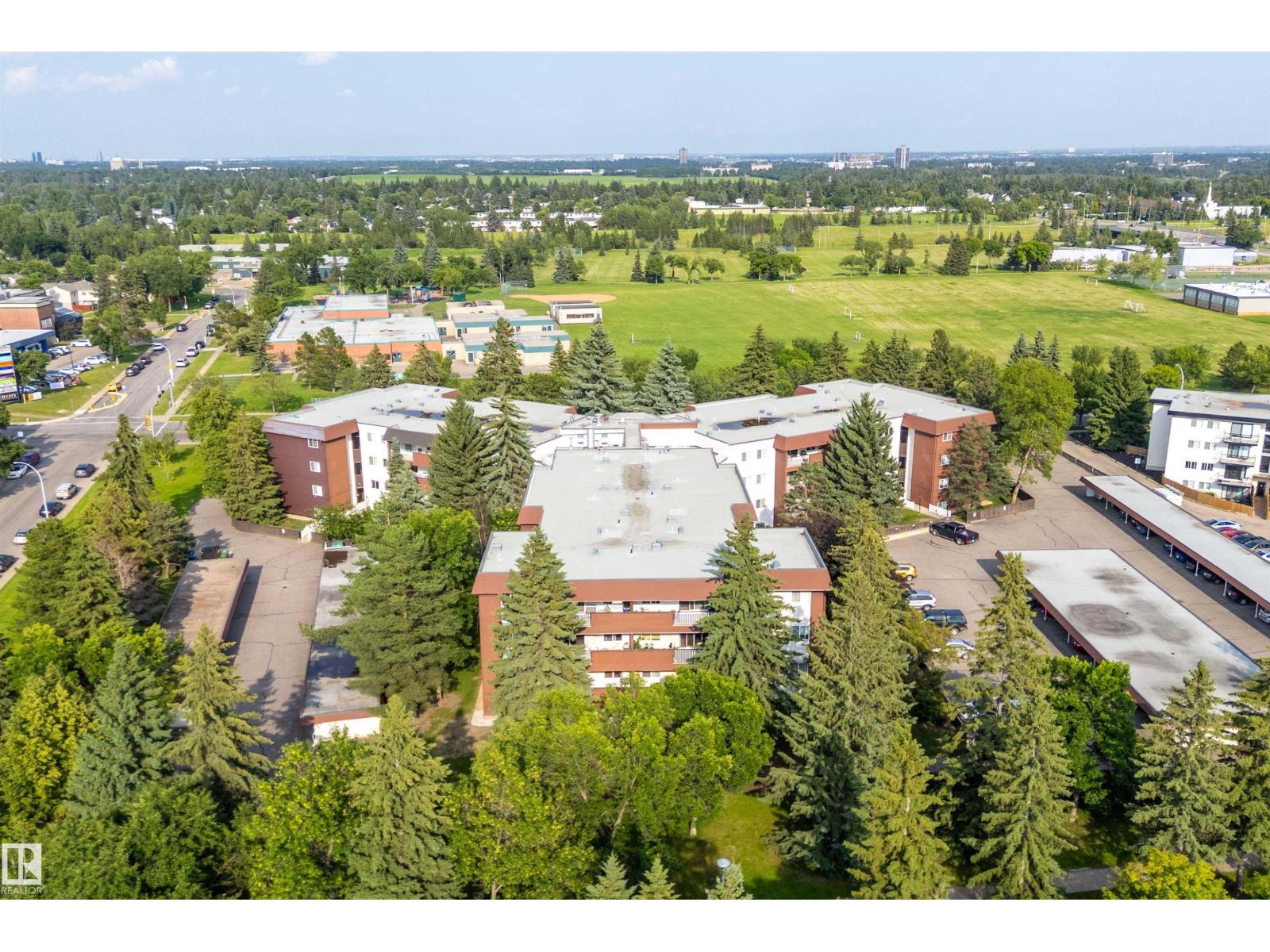 #315 5520 RIVERBEND RD NW - Image 48