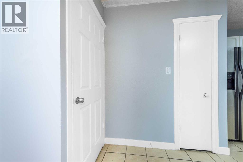 5071 Whitestone Way NE - 18