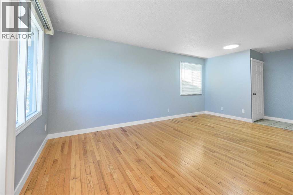 5071 Whitestone Way NE - 8