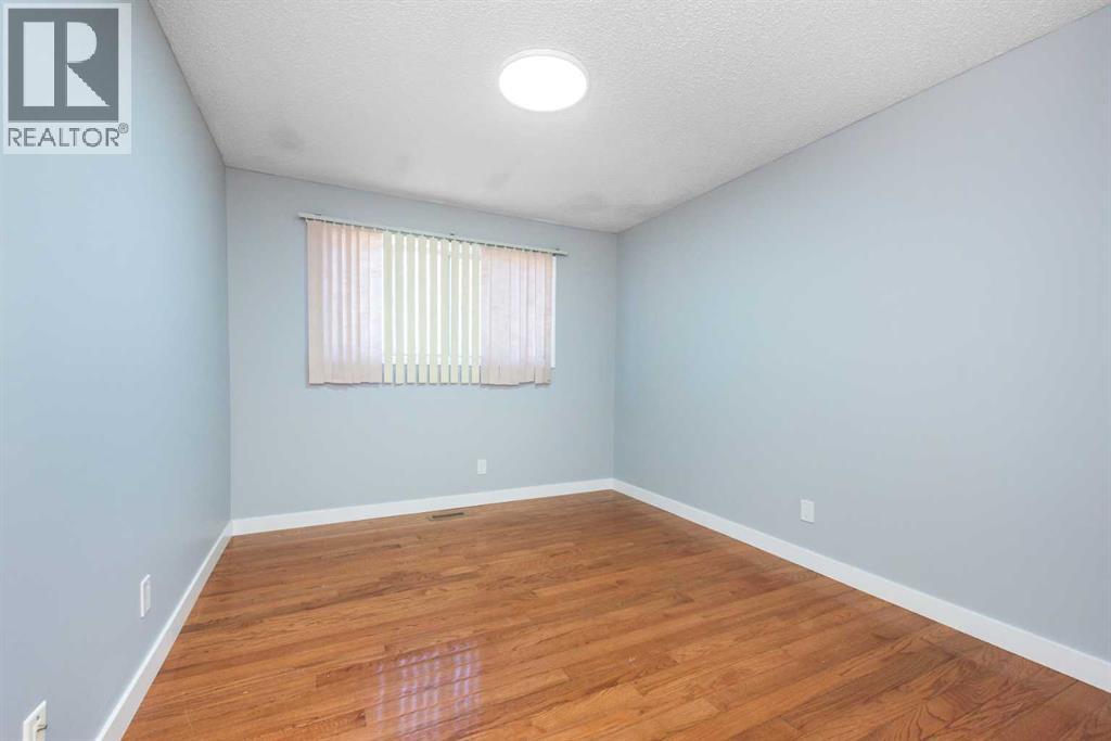 5071 Whitestone Way NE - 11