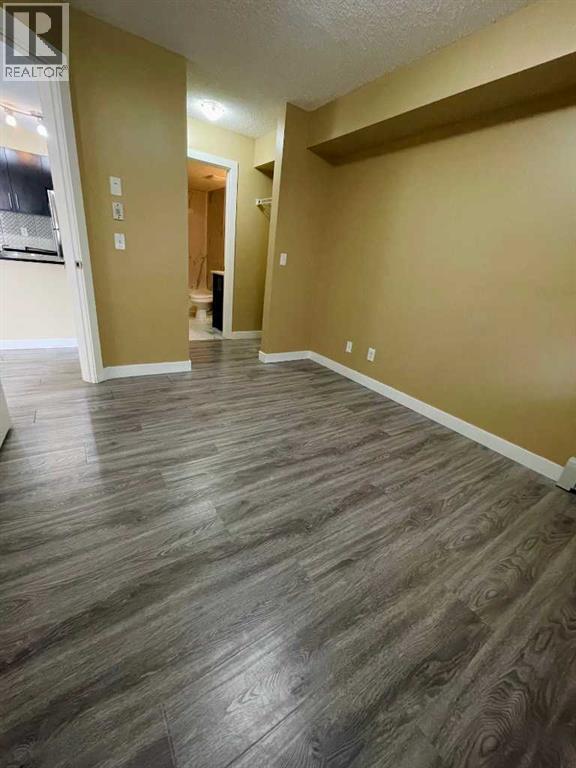 #6210 403 Mackenzie Way SW - 27