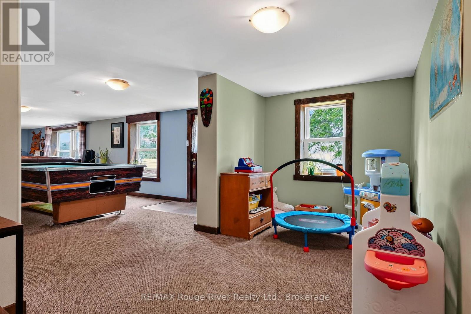 100 KING STREET E - 34