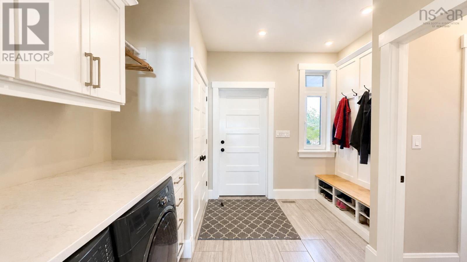 40 Heritage Lane - 22